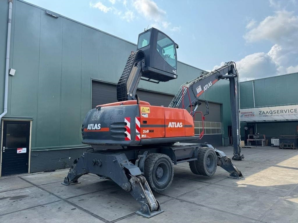 Atlas 250 MH - Waste/ Industry handler: picture 5 Atlas 250 MH - Waste/ Industry handler: picture 5