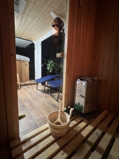 Izabella Wellnessanhänger mit Sauna und Whirlpool, Stromaggregat - Caravan: picture 5 Izabella Wellnessanhänger mit Sauna und Whirlpool, Stromaggregat - Caravan: picture 5