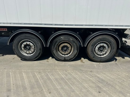 Kempf SKM 39 Alu-Kastenmulde 55m³ Rollplane - Tipper semi-trailer: picture 3 Kempf SKM 39 Alu-Kastenmulde 55m³ Rollplane - Tipper semi-trailer: picture 3