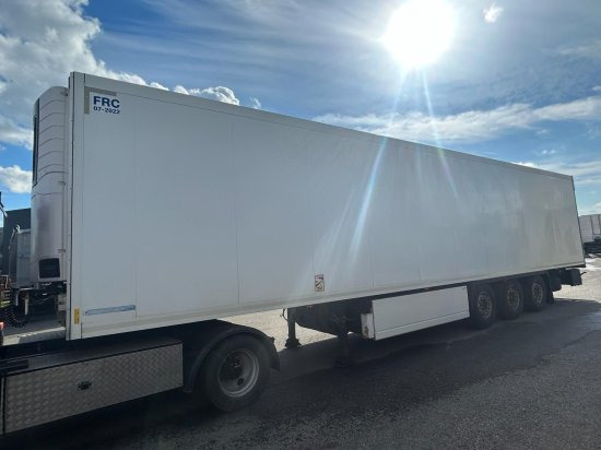 Krone SD Cool Liner, Carrier Vector 1350 - Isothermal semi-trailer: picture 3 Krone SD Cool Liner, Carrier Vector 1350 - Isothermal semi-trailer: picture 3