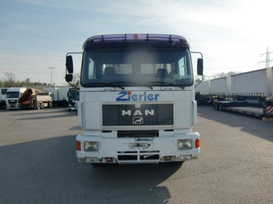 MAN 19.342 Tierkörperverwertung Sonderaufbau, Blattgefedert - Municipal/ Special vehicle, Truck: picture 2 MAN 19.342 Tierkörperverwertung Sonderaufbau, Blattgefedert - Municipal/ Special vehicle, Truck: picture 2