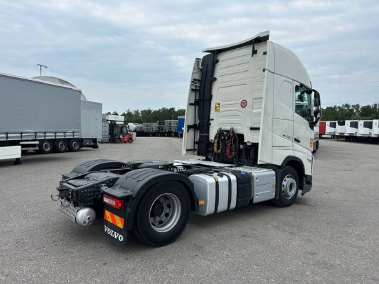 Volvo FH 500 EURO 6, I-Shift, Globetrotter, Standklima - Tractor unit: picture 5 Volvo FH 500 EURO 6, I-Shift, Globetrotter, Standklima - Tractor unit: picture 5
