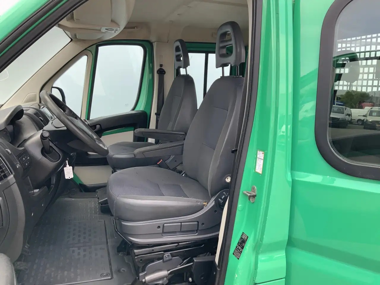 Flatbed van, Combi van Citroen Jumper 35 2.2 HDI L3 Dub Cab Pick Up 6 Zits Trekhaak 3000: picture 6