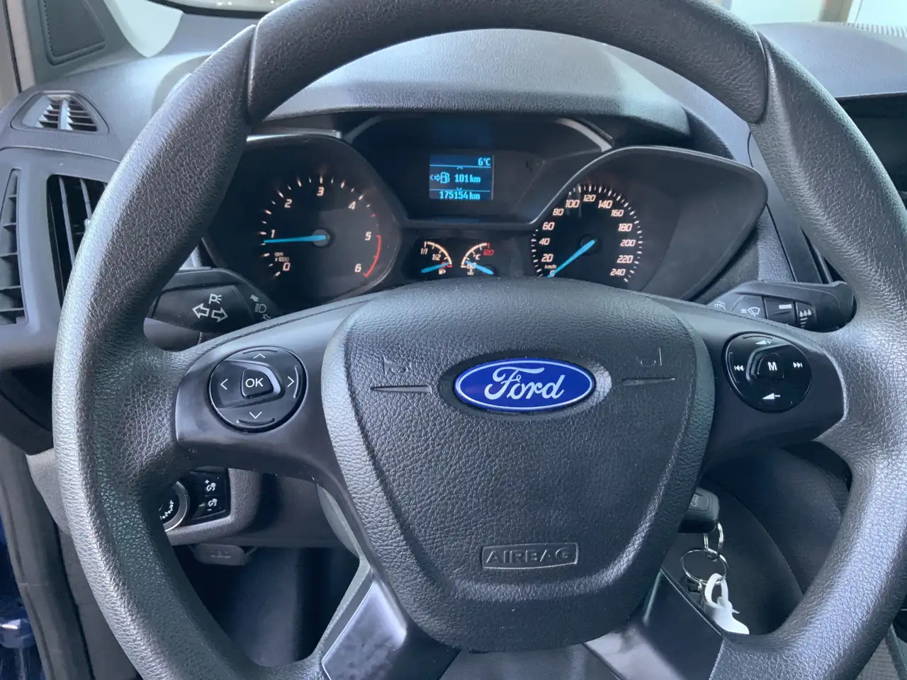 Small van Ford Transit Connect 1.5 TDCI L1 Trend Airco Cruise Trekhaak 1200 kg Ca: picture 8