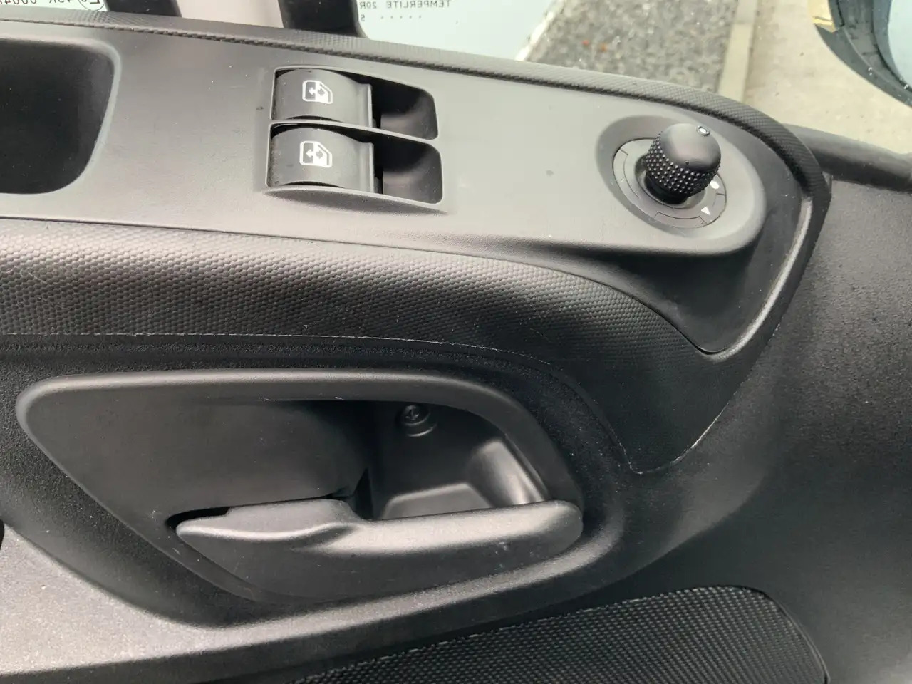 Leasing of Iveco Daily 35S13V 2.3 352 H2 L3 Airco 3 Zits Opstap Euro 5 Iveco Daily 35S13V 2.3 352 H2 L3 Airco 3 Zits Opstap Euro 5: picture 10