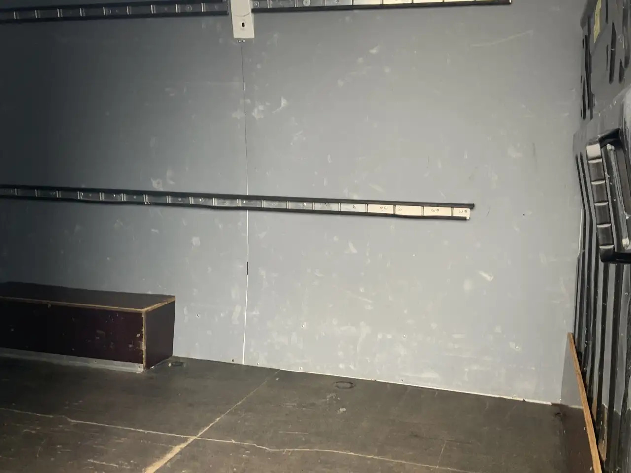 Leasing of Iveco Daily 35S13V 2.3 352 H2 L3 Airco 3 Zits Opstap Euro 5 Iveco Daily 35S13V 2.3 352 H2 L3 Airco 3 Zits Opstap Euro 5: picture 18