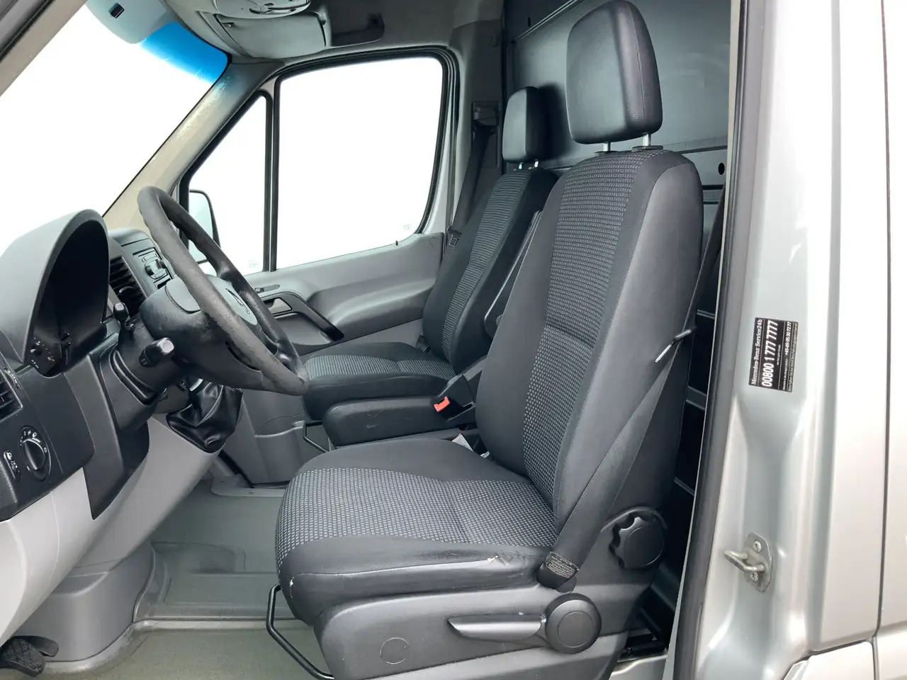 Panel van Mercedes-Benz Sprinter 213 2.2 CDI 325 L1H1 Airco Cruise Euro 4: picture 6