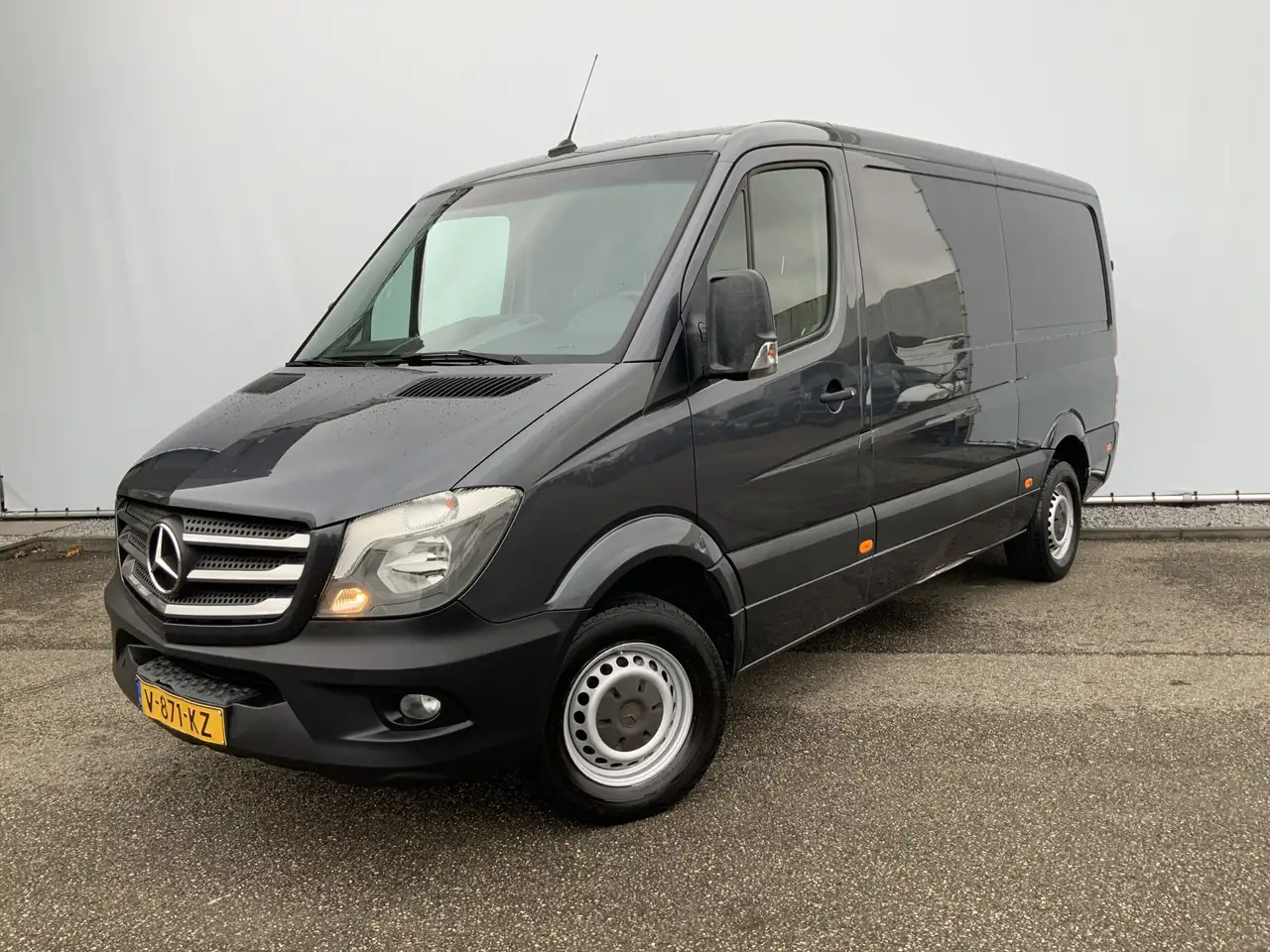 Mercedes-Benz Sprinter 311 2.2 CDI 366 L2H1 Airco 3 Zits Opstap& Trekhaak - Panel van: picture 1 Mercedes-Benz Sprinter 311 2.2 CDI 366 L2H1 Airco 3 Zits Opstap& Trekhaak - Panel van: picture 1