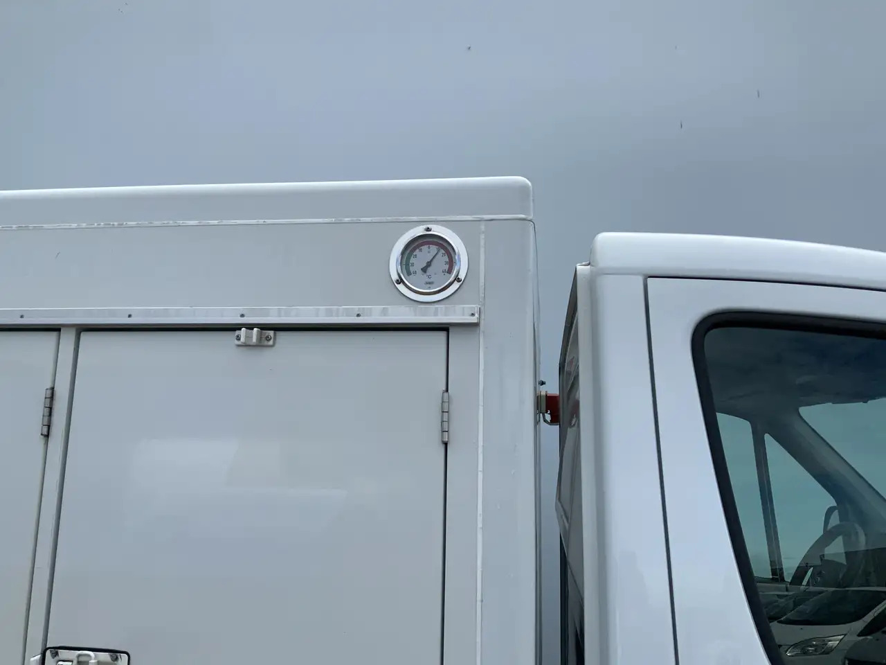 Refrigerated van Mercedes-Benz Sprinter 311 2.2 CDI 366 ijsAuto - 40 C. Deuren 10 Euro 6: picture 8