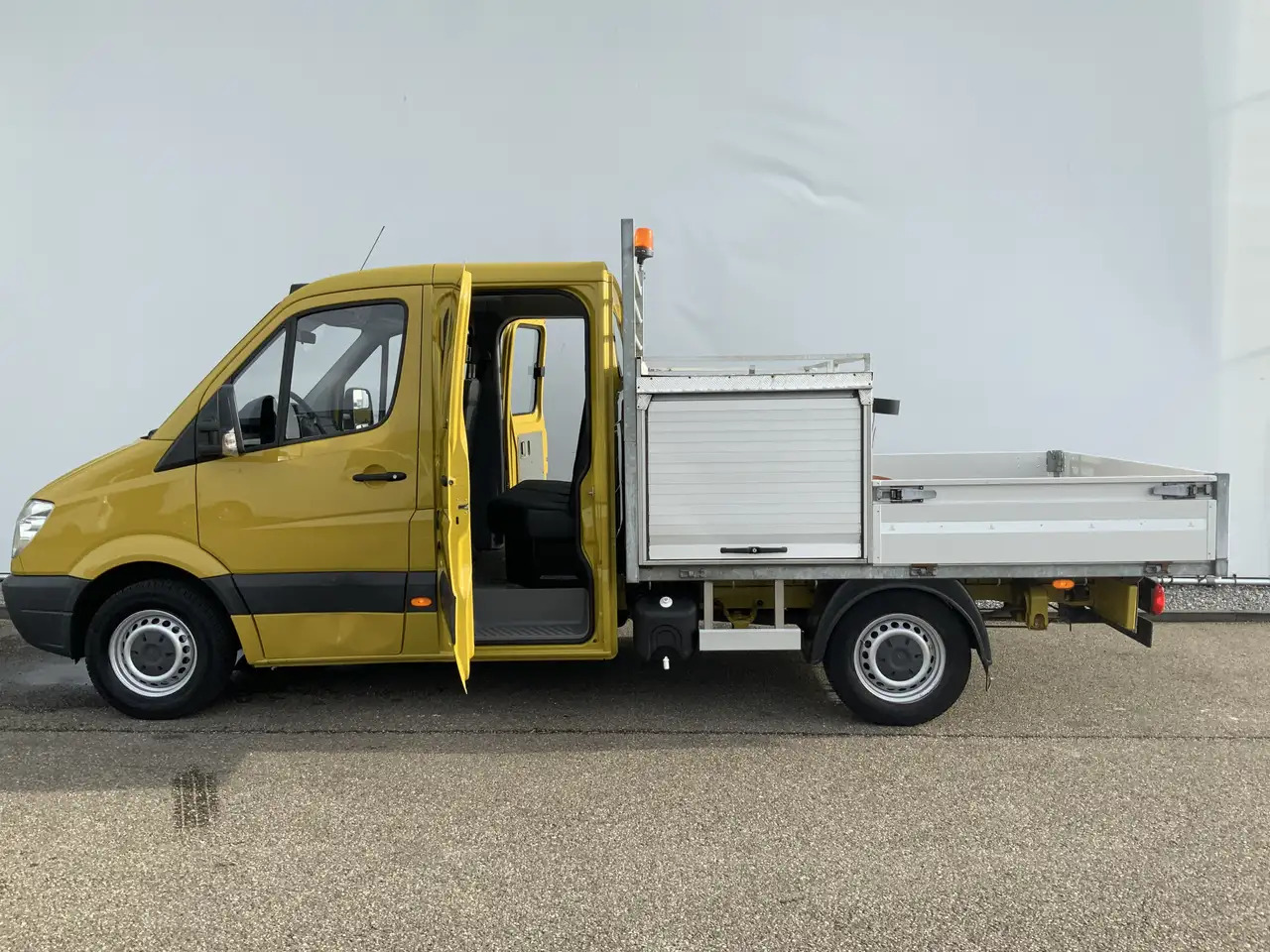Mercedes-Benz Sprinter 313 2.2 CDI 366 Automaat DubCab Pick Up 5 Zits Tre - Flatbed van, Combi van: picture 4 Mercedes-Benz Sprinter 313 2.2 CDI 366 Automaat DubCab Pick Up 5 Zits Tre - Flatbed van, Combi van: picture 4