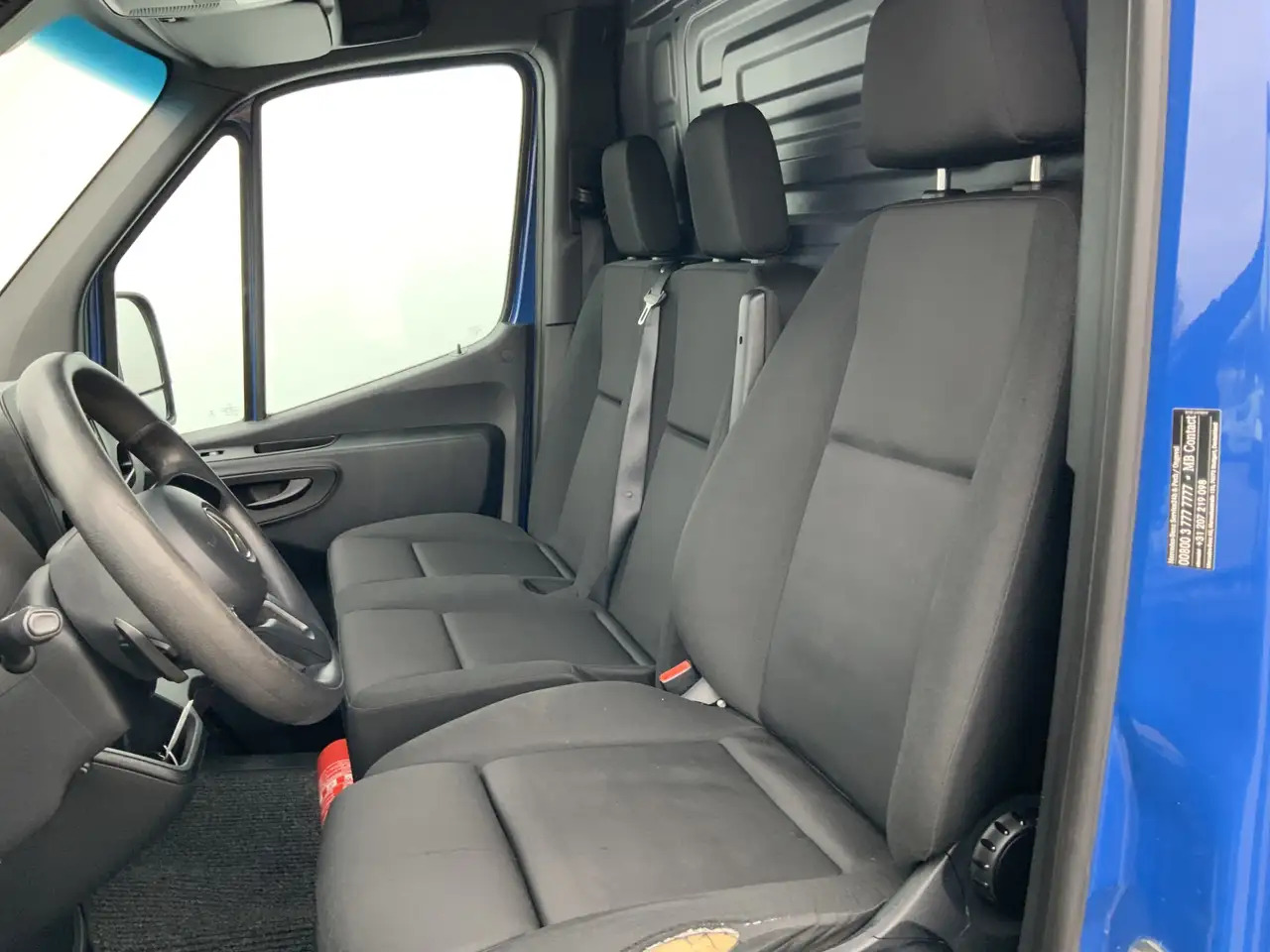 Mercedes-Benz Sprinter 315 1.9 CDI L2H1 Automaat Airco Cruise 3 Zits Trek - Panel van: picture 4 Mercedes-Benz Sprinter 315 1.9 CDI L2H1 Automaat Airco Cruise 3 Zits Trek - Panel van: picture 4