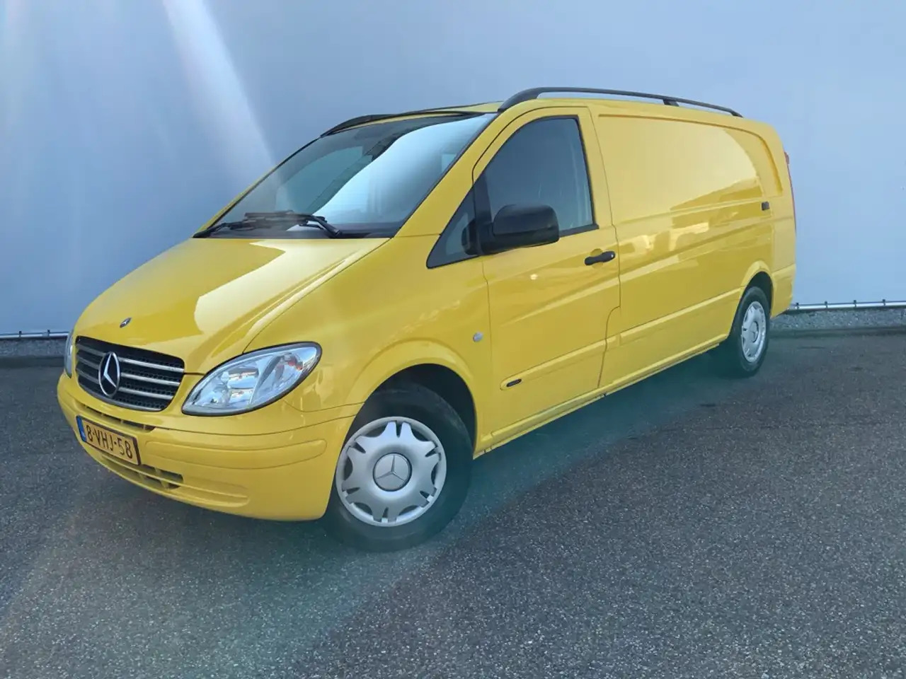 Panel van Mercedes-Benz Vito 120 CDi.Automaat Airco 3 Zits Trekhaak 2000 kg 3.0: picture 1
