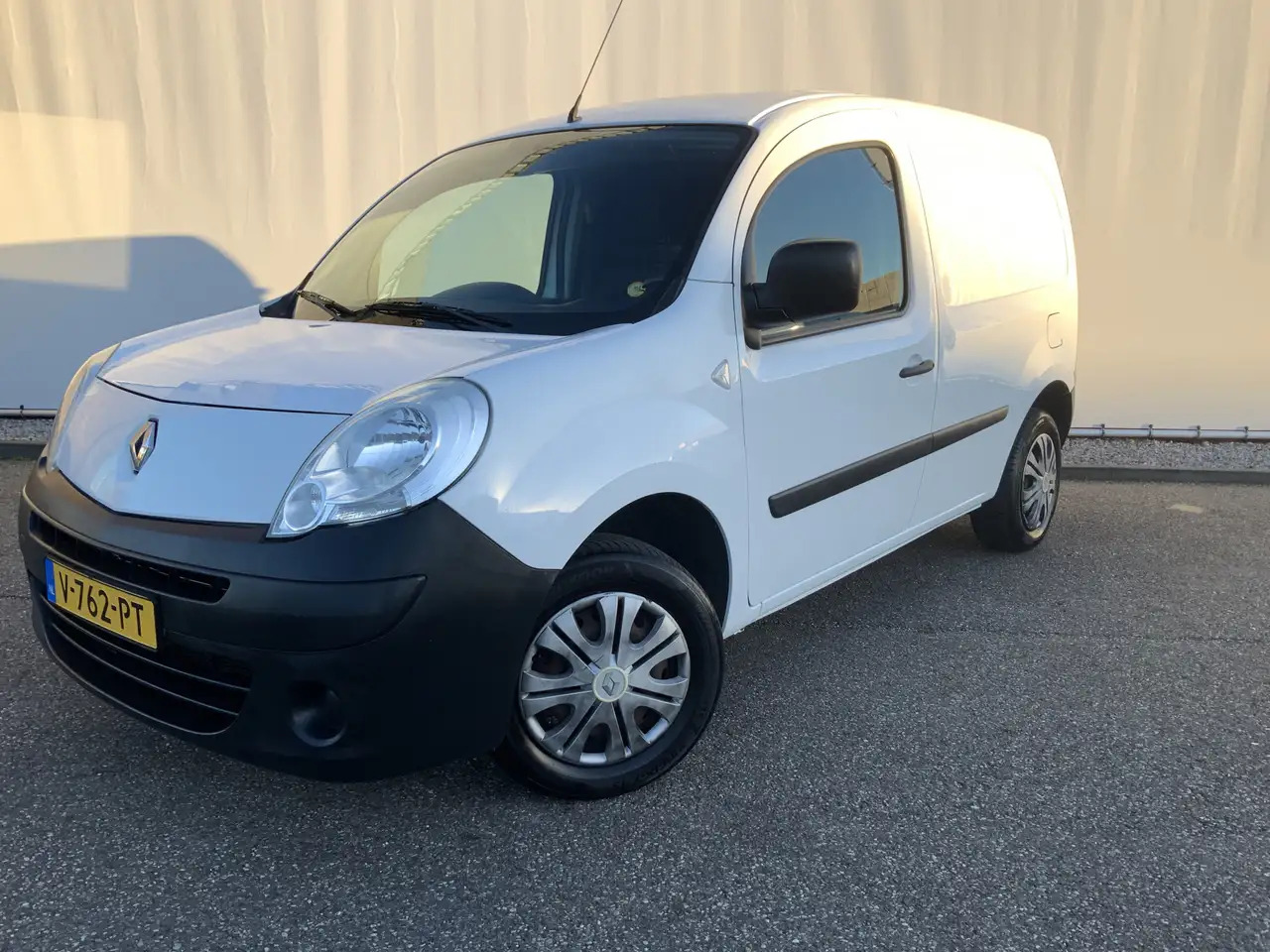 Renault Kangoo Express 1.5 dCi 70 Express Comfort Airco Trekhaak - Small van: picture 1 Renault Kangoo Express 1.5 dCi 70 Express Comfort Airco Trekhaak - Small van: picture 1
