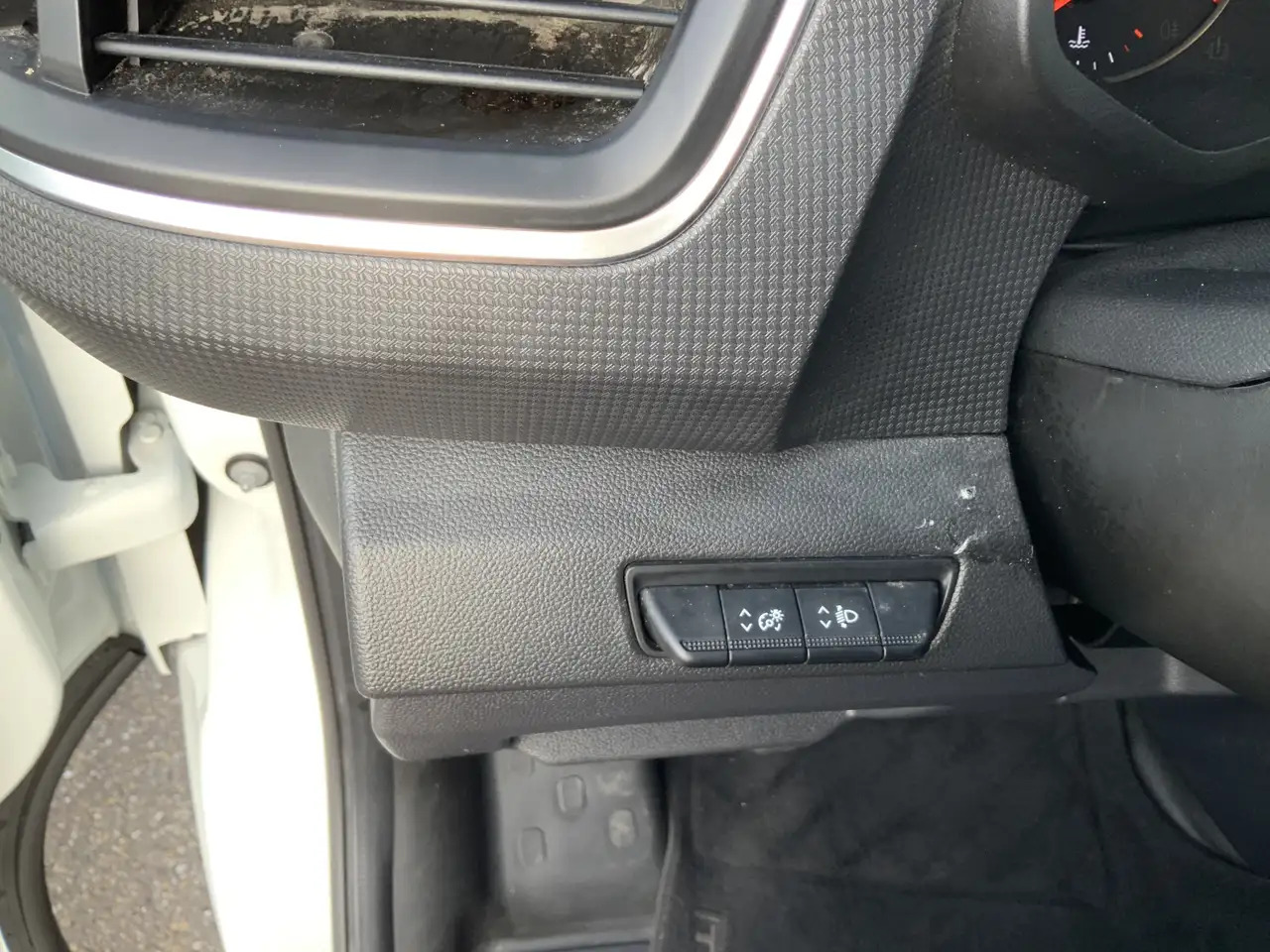 Leasing of Renault Trafic 2.0 dCi 130 T30 L2H1 Work Edition Airco Cruise Nav Renault Trafic 2.0 dCi 130 T30 L2H1 Work Edition Airco Cruise Nav: picture 7