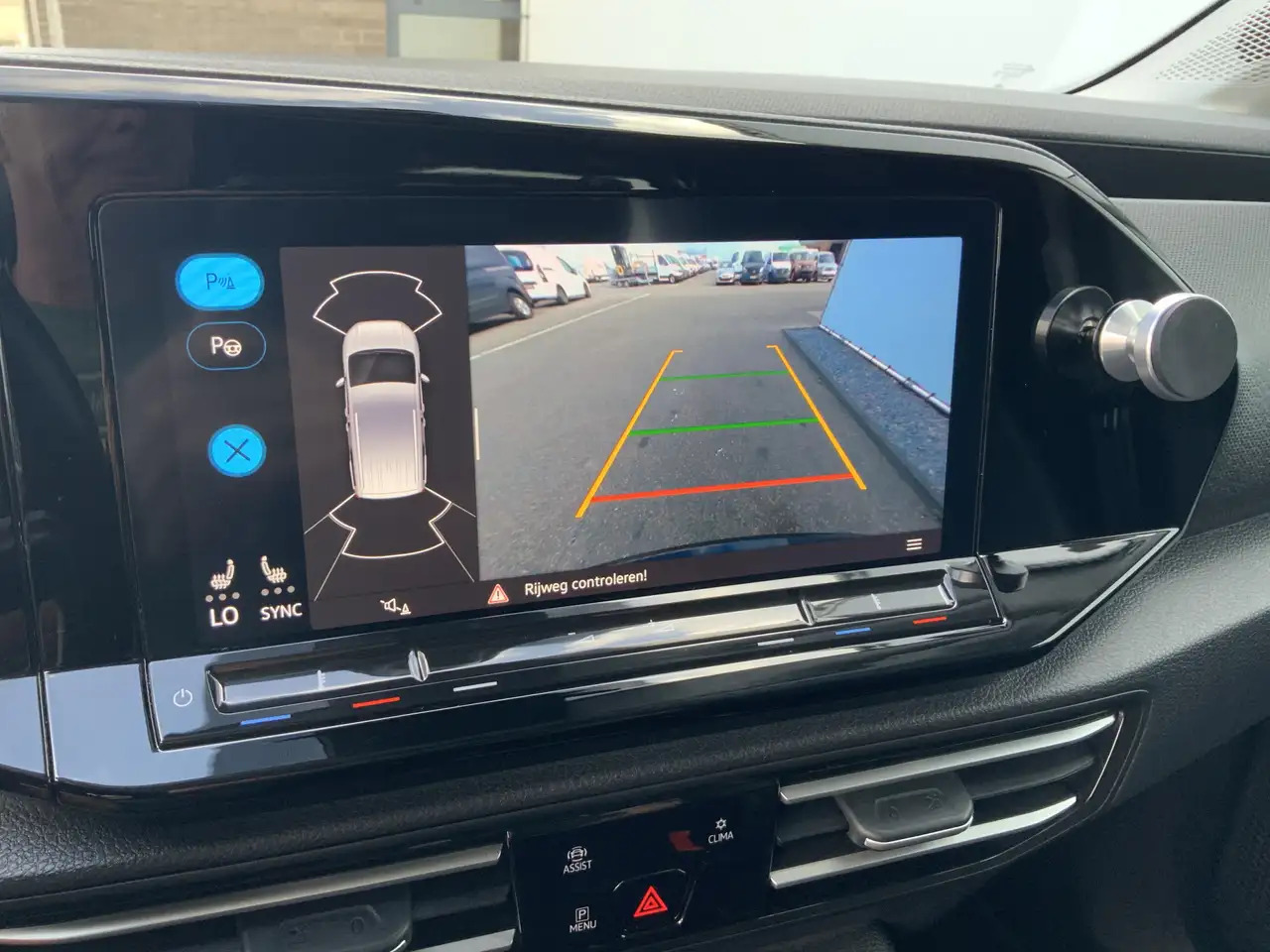 Volkswagen Caddy Cargo 2.0 TDI 1st Edition Automaat Airco Cruise Le - Small van: picture 5 Volkswagen Caddy Cargo 2.0 TDI 1st Edition Automaat Airco Cruise Le - Small van: picture 5