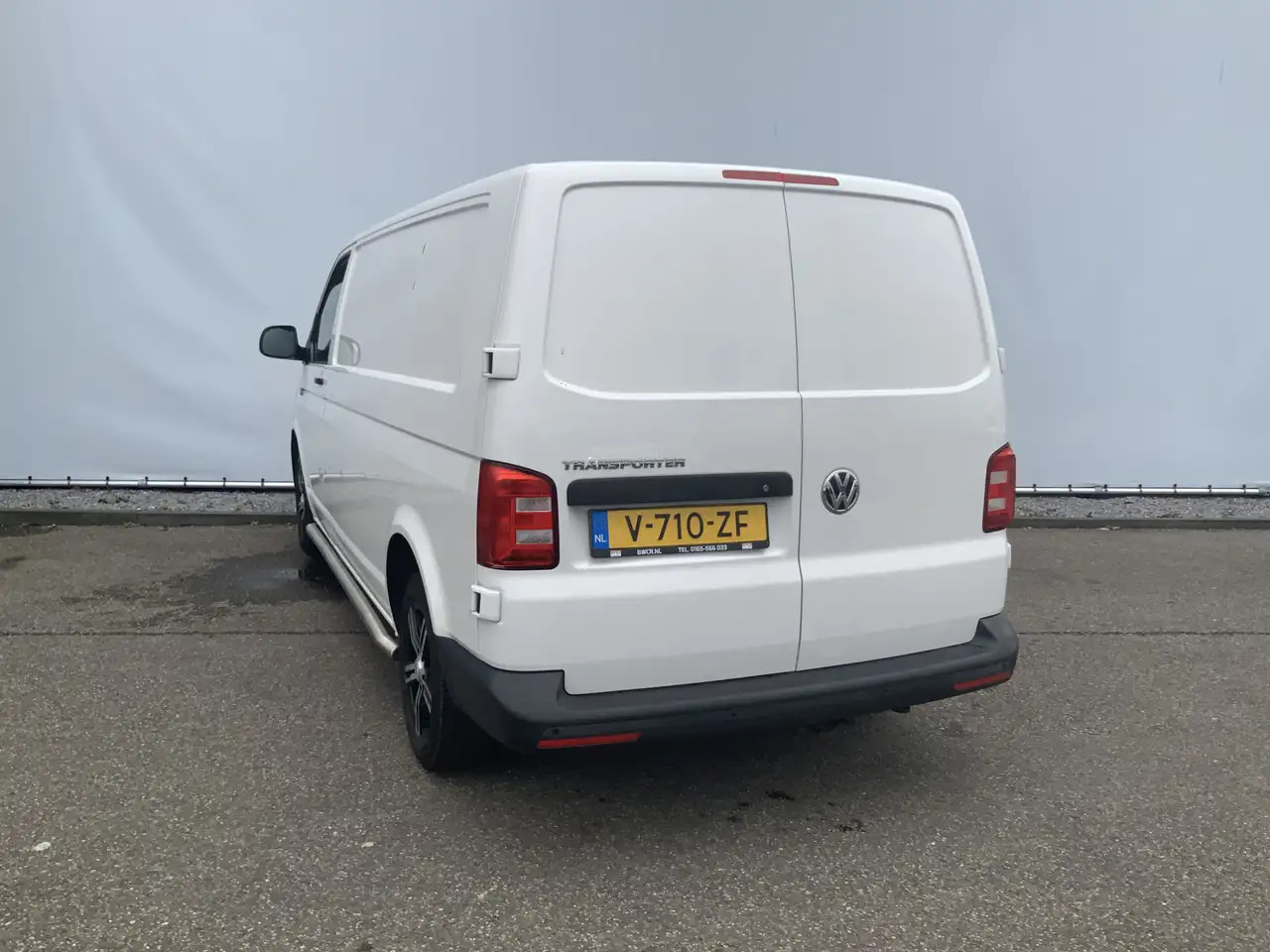 Volkswagen T6 Transporter 2.0 TDI L2H1 Airco Navi 3 Zits Alu Velg Euro 6 - Small van: picture 2 Volkswagen T6 Transporter 2.0 TDI L2H1 Airco Navi 3 Zits Alu Velg Euro 6 - Small van: picture 2
