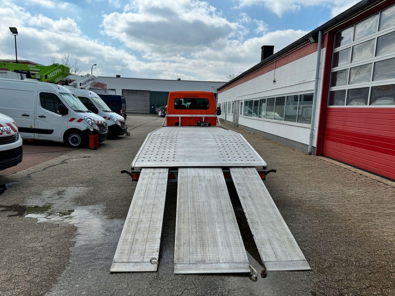 Renault Master Autotransporter - Autotransporter truck: picture 5 Renault Master Autotransporter - Autotransporter truck: picture 5