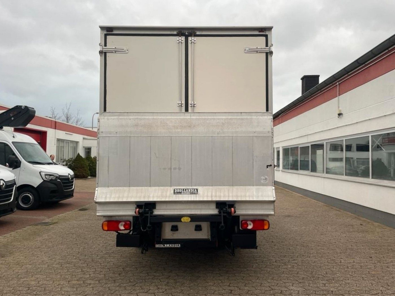 Renault Maxity Tiefkühlkoffer Multi-Temp Ladebordwand - Refrigerated van: picture 5 Renault Maxity Tiefkühlkoffer Multi-Temp Ladebordwand - Refrigerated van: picture 5