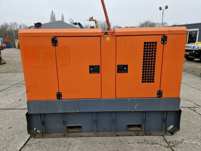 Atlas-Copco QAS60 60kVA met Leroy Somer generator - Generator set: picture 3 Atlas-Copco QAS60 60kVA met Leroy Somer generator - Generator set: picture 3