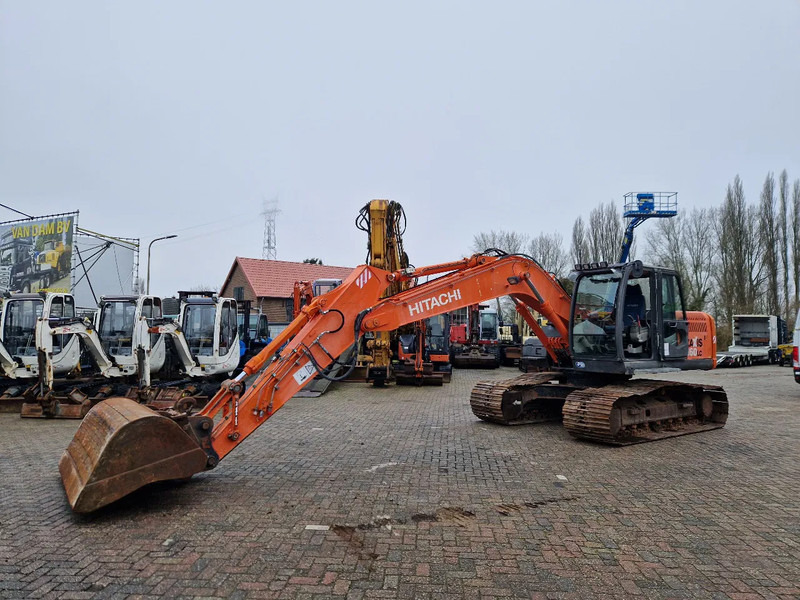 Hitachi ZX160LC-3 rijwerk zeer netjes - Crawler excavator: picture 2 Hitachi ZX160LC-3 rijwerk zeer netjes - Crawler excavator: picture 2