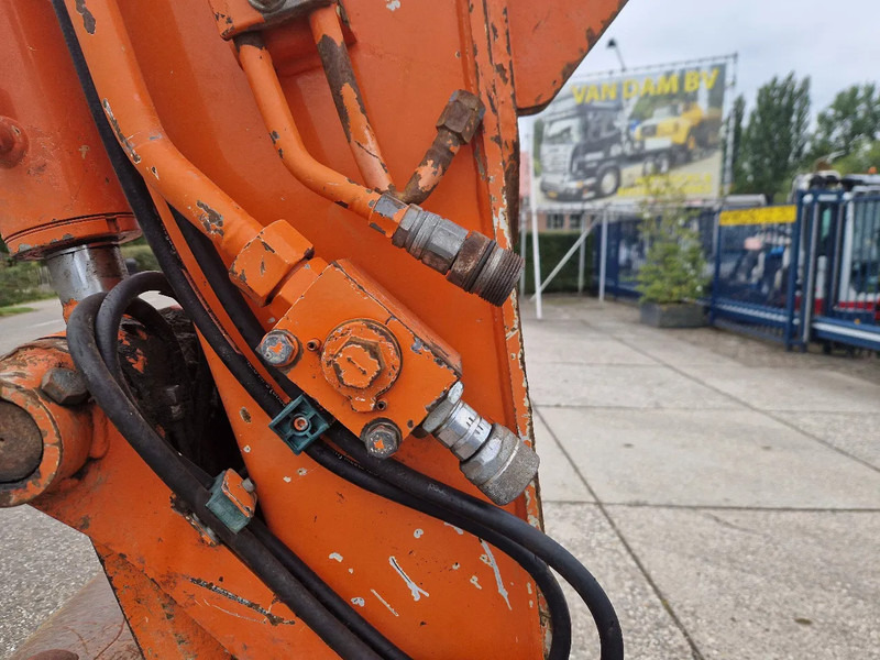 Mini excavator Hitachi ZX85US-5A: picture 17 Mini excavator Hitachi ZX85US-5A: picture 17