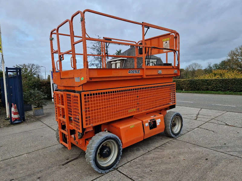 JLG 4069LE met maar 419 uur - Scissor lift: picture 3 JLG 4069LE met maar 419 uur - Scissor lift: picture 3