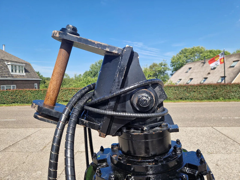 Rozzi 6-schalen roterend en knijpend - Grapple: picture 4 Rozzi 6-schalen roterend en knijpend - Grapple: picture 4