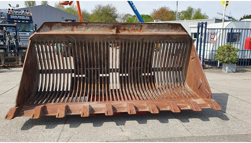 Zeer zware puinbak dubbele Caterpillar aansluiting - Bucket for Construction machinery: picture 5 Zeer zware puinbak dubbele Caterpillar aansluiting - Bucket for Construction machinery: picture 5