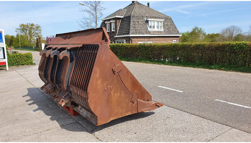 Zeer zware puinbak dubbele Caterpillar aansluiting - Bucket for Construction machinery: picture 4 Zeer zware puinbak dubbele Caterpillar aansluiting - Bucket for Construction machinery: picture 4
