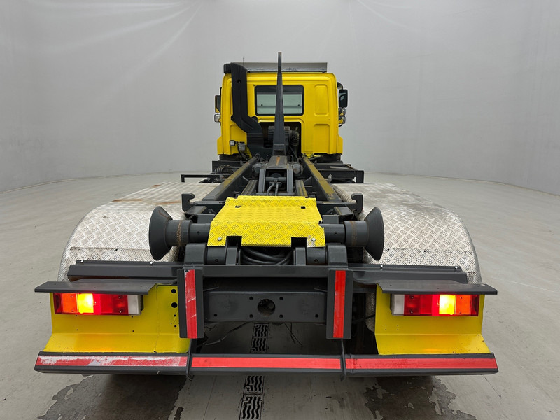 Hook lift truck DAF CF75.360 - 6x2: picture 6