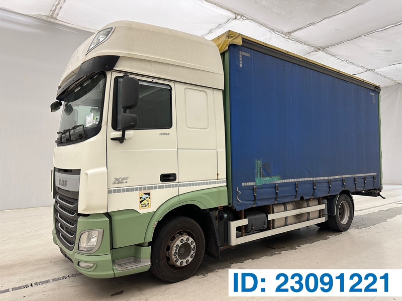 DAF XF 460 Super Space Cab - Curtainsider truck: picture 1 DAF XF 460 Super Space Cab - Curtainsider truck: picture 1