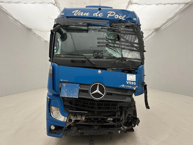 Mercedes-Benz Actros 2642 - 6x2 - Curtainsider truck: picture 2 Mercedes-Benz Actros 2642 - 6x2 - Curtainsider truck: picture 2