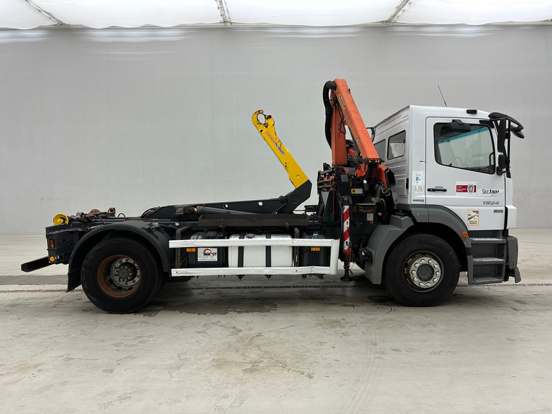 Hook lift truck, Crane truck Mercedes-Benz Axor 1824: picture 7