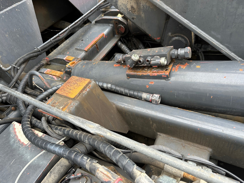 Hook lift truck, Crane truck Mercedes-Benz Axor 1824: picture 14