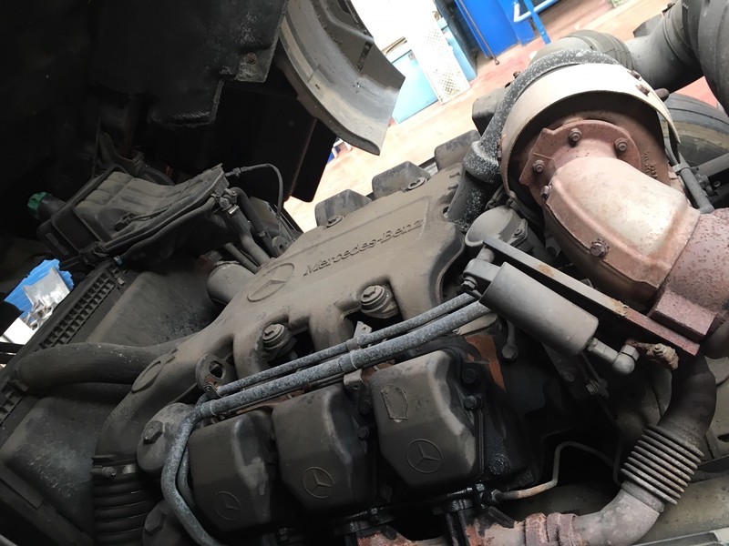 Mercedes-Benz Complete motor OM501LA Motor compleet MB OM501LA - Engine: picture 4 Mercedes-Benz Complete motor OM501LA Motor compleet MB OM501LA - Engine: picture 4