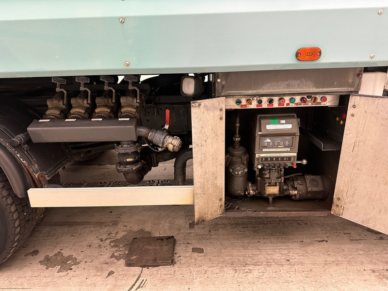 Renault Midlum 220DCi - Tank truck: picture 5 Renault Midlum 220DCi - Tank truck: picture 5