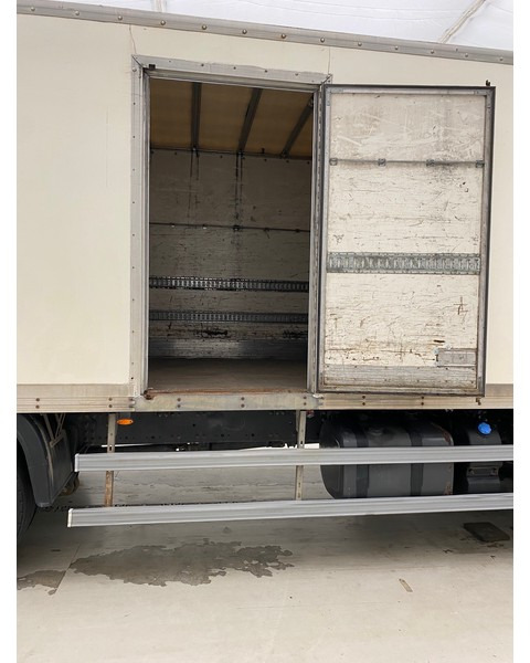 Box truck Renault Premium 270 DXi: picture 6