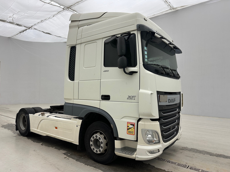 DAF XF 460 Space Cab - Tractor unit: picture 3 DAF XF 460 Space Cab - Tractor unit: picture 3