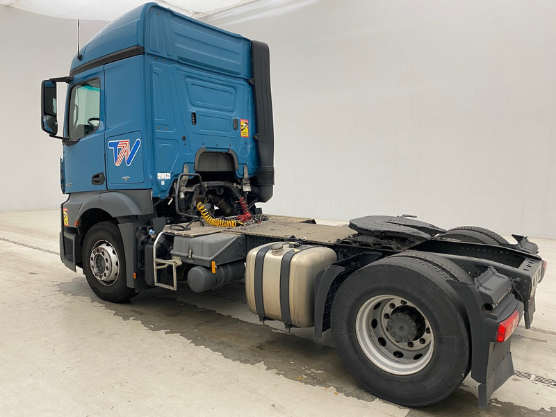 Tractor unit Mercedes-Benz Actros 1940: picture 7