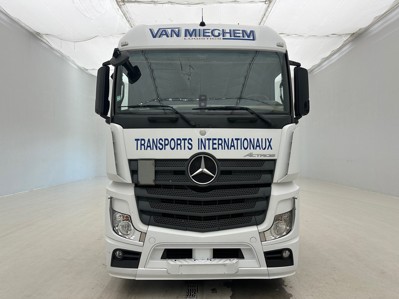 Mercedes-Benz Actros 1942 - Tractor unit: picture 2 Mercedes-Benz Actros 1942 - Tractor unit: picture 2