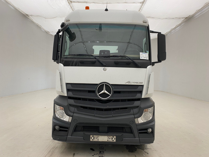 Mercedes-Benz Actros 1943* - Tractor unit: picture 2 Mercedes-Benz Actros 1943* - Tractor unit: picture 2
