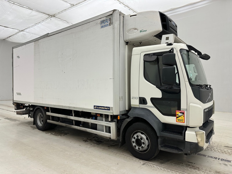Volvo FL 210 - Refrigerator truck: picture 3 Volvo FL 210 - Refrigerator truck: picture 3