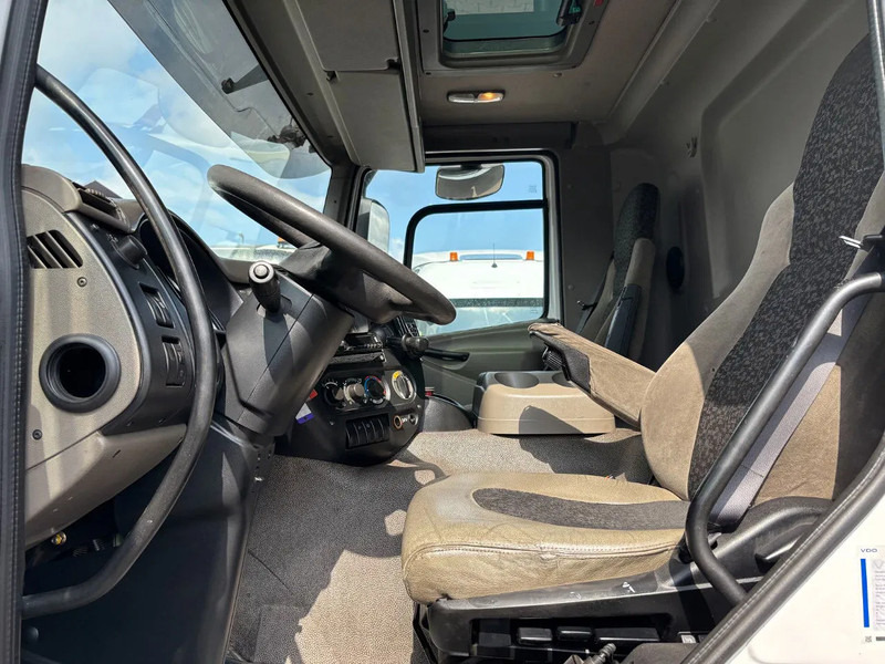 DAF CF 85.360 6X2 Euro 5 21300 Liter Fueltank - Tank truck: picture 5 DAF CF 85.360 6X2 Euro 5 21300 Liter Fueltank - Tank truck: picture 5