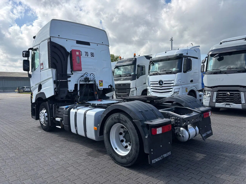 Renault T460 Euro 6 - Tractor unit: picture 3 Renault T460 Euro 6 - Tractor unit: picture 3