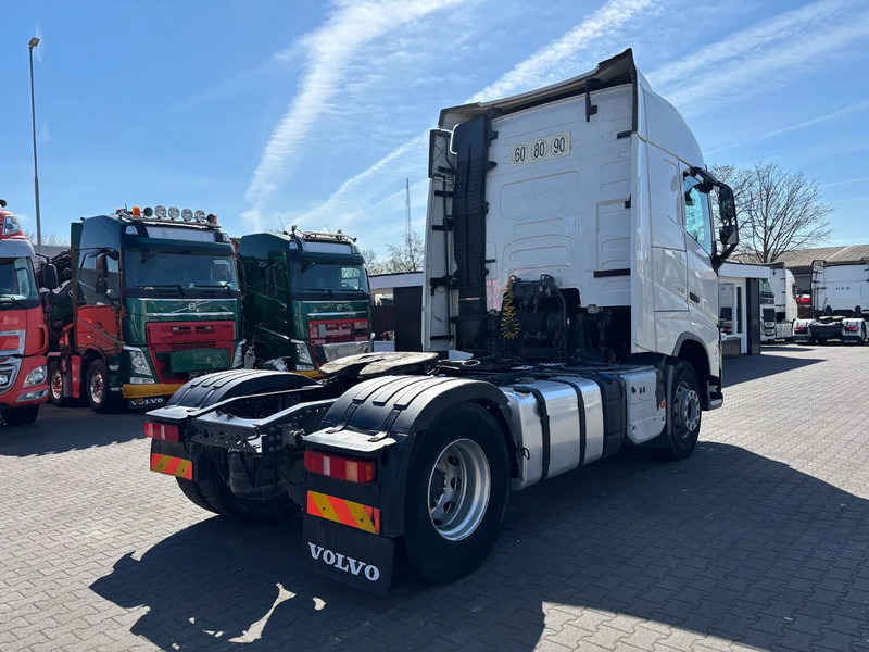 Volvo FH 500 Globetrotter Euro 6 - Tractor unit: picture 4 Volvo FH 500 Globetrotter Euro 6 - Tractor unit: picture 4