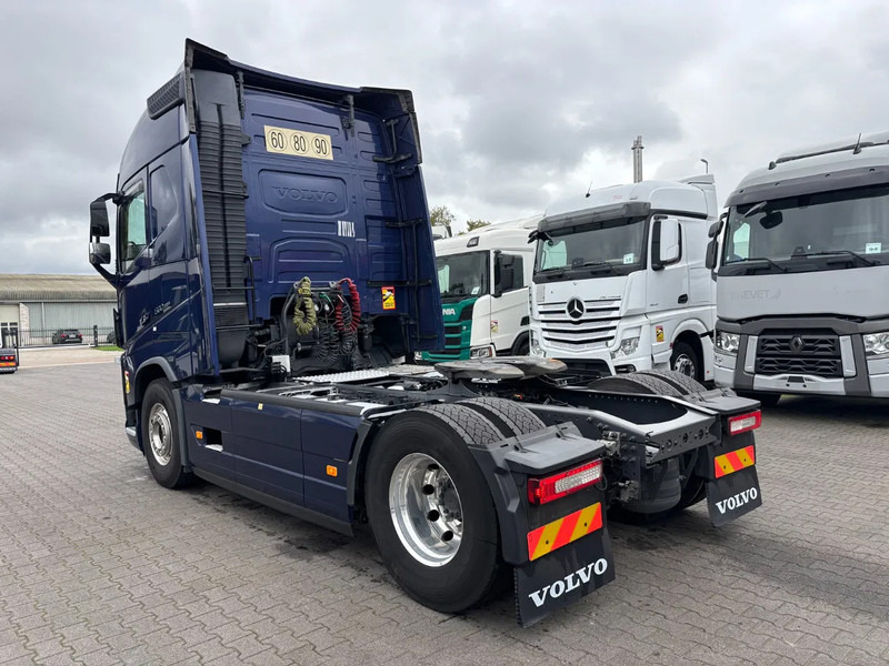 Volvo FH 500 Globetrotter Euro 6 - Tractor unit: picture 3 Volvo FH 500 Globetrotter Euro 6 - Tractor unit: picture 3