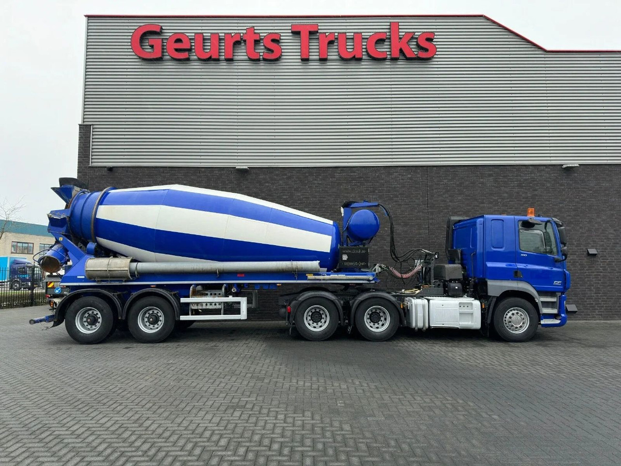 DAF CF 510 6X4 + DE BUF ST2 2-ASSIGE 10M3 CONCRETE M - Concrete mixer truck: picture 4 DAF CF 510 6X4 + DE BUF ST2 2-ASSIGE 10M3 CONCRETE M - Concrete mixer truck: picture 4
