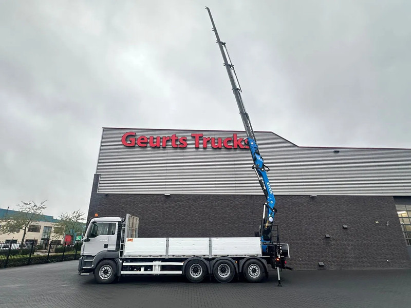 MAN TGS 35.460 8X4-4 BL OPEN LAADBAK MET EFFER 215/4S KRAAN / KRAN / CRANE / GRUA - Crane truck: picture 3 MAN TGS 35.460 8X4-4 BL OPEN LAADBAK MET EFFER 215/4S KRAAN / KRAN / CRANE / GRUA - Crane truck: picture 3