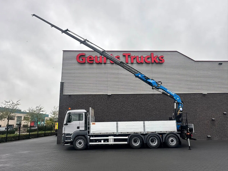 MAN TGS 35.460 8X4-4 BL OPEN LAADBAK MET EFFER 215/4S KRAAN / KRAN / CRANE / GRUA - Crane truck: picture 2 MAN TGS 35.460 8X4-4 BL OPEN LAADBAK MET EFFER 215/4S KRAAN / KRAN / CRANE / GRUA - Crane truck: picture 2