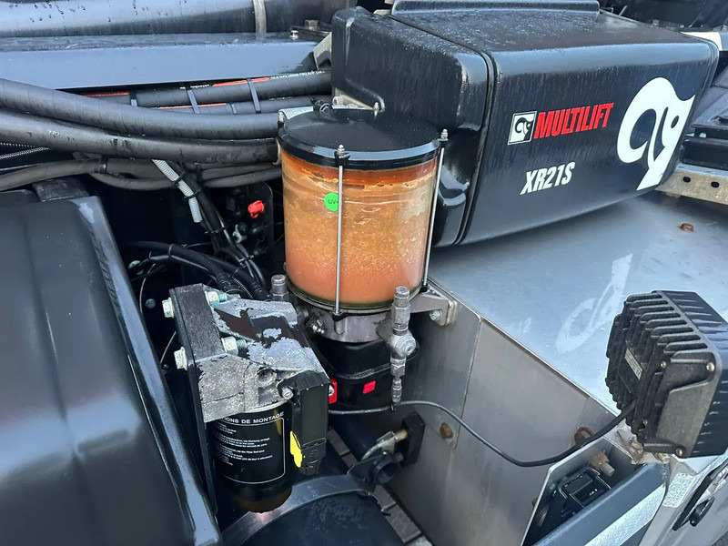 Leasing of MAN TGS 35.500 8X4H-6 MET MULTILIFT ULT T 21 S51 HAAKARMSYSTEEM + HIAB X-HIPRO 192 E-4 KRAAN/CRANE/KRAN/GRUA MAN TGS 35.500 8X4H-6 MET MULTILIFT ULT T 21 S51 HAAKARMSYSTEEM + HIAB X-HIPRO 192 E-4 KRAAN/CRANE/KRAN/GRUA: picture 19 Leasing of MAN TGS 35.500 8X4H-6 MET MULTILIFT ULT T 21 S51 HAAKARMSYSTEEM + HIAB X-HIPRO 192 E-4 KRAAN/CRANE/KRAN/GRUA MAN TGS 35.500 8X4H-6 MET MULTILIFT ULT T 21 S51 HAAKARMSYSTEEM + HIAB X-HIPRO 192 E-4 KRAAN/CRANE/KRAN/GRUA: picture 19